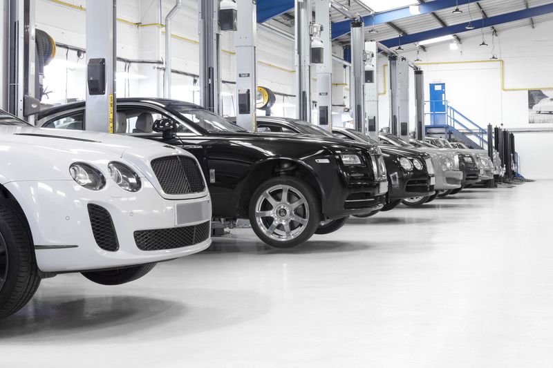 Modern Rolls-Royce and Bentley Servicing at Frank Dale