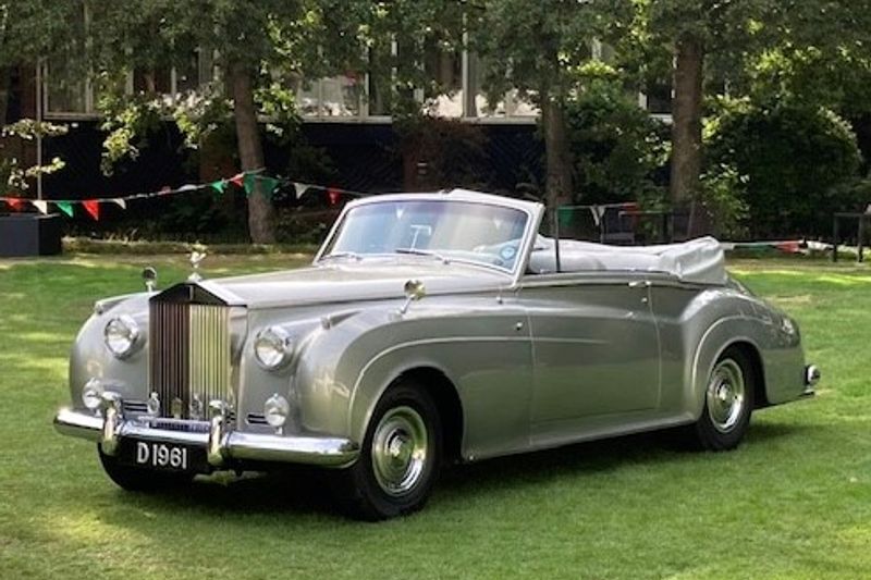 Frank Dale 1960 Rolls-Royce Silver Cloud II Drophead Coupe by H.J.Mulliner Restoration Case Study