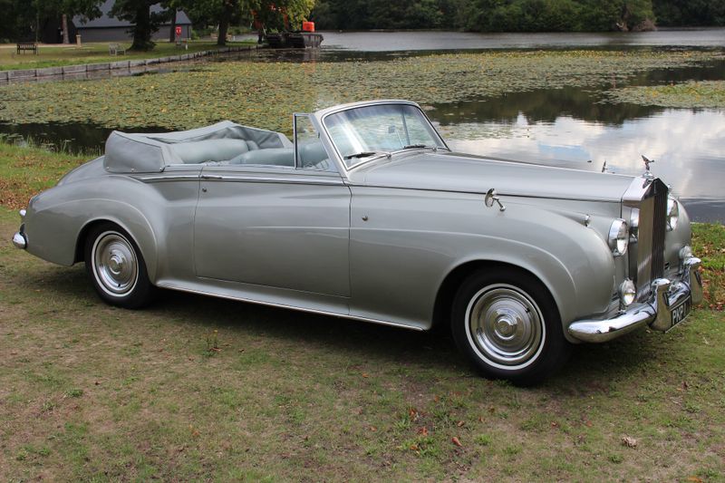 Frank Dale 1960 Rolls-Royce Silver Cloud II Drophead Coupe by H.J.Mulliner Restoration Case Study