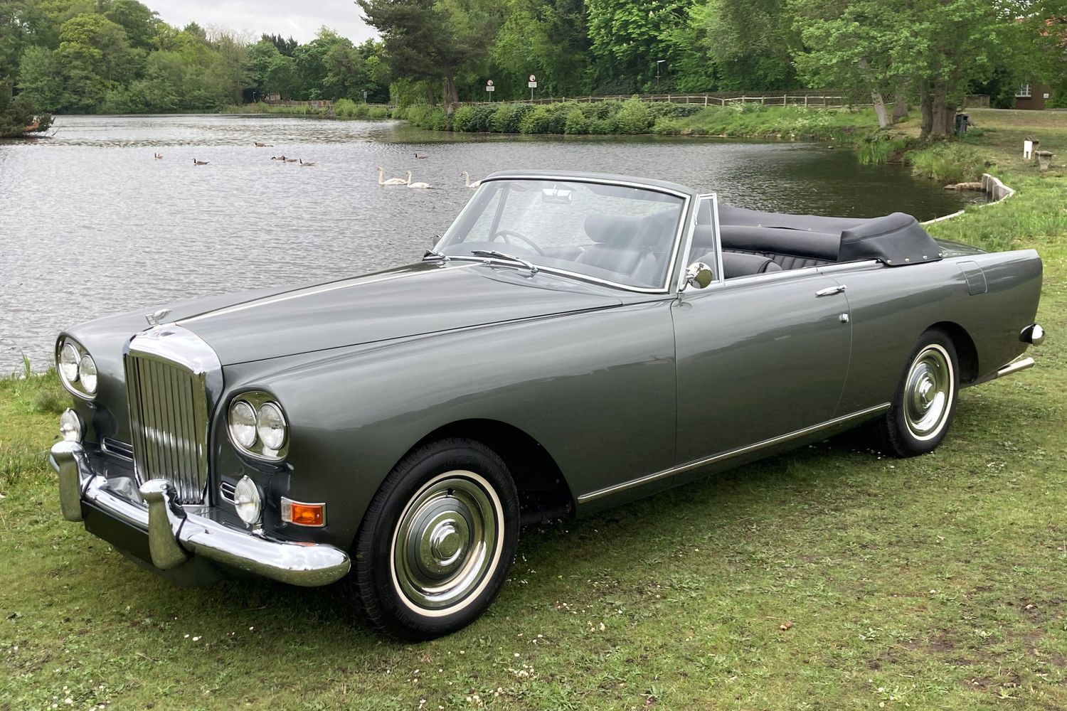 Case Study of 1961 Bentley S2 Continental Drophead Coupe by Park Ward Restoration