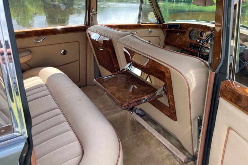 Frank Dale 1965 Rolls-Royce Silver Cloud III SCT100 by James Young Restoration Case Study