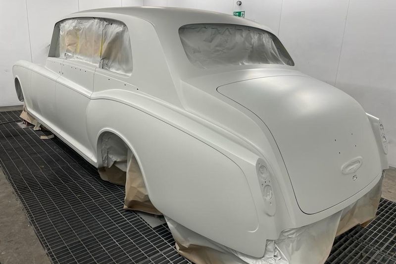 Frank Dale 1969 Rolls-Royce Phantom VI Limousine by Mulliner/Park Ward Restoration Case Study