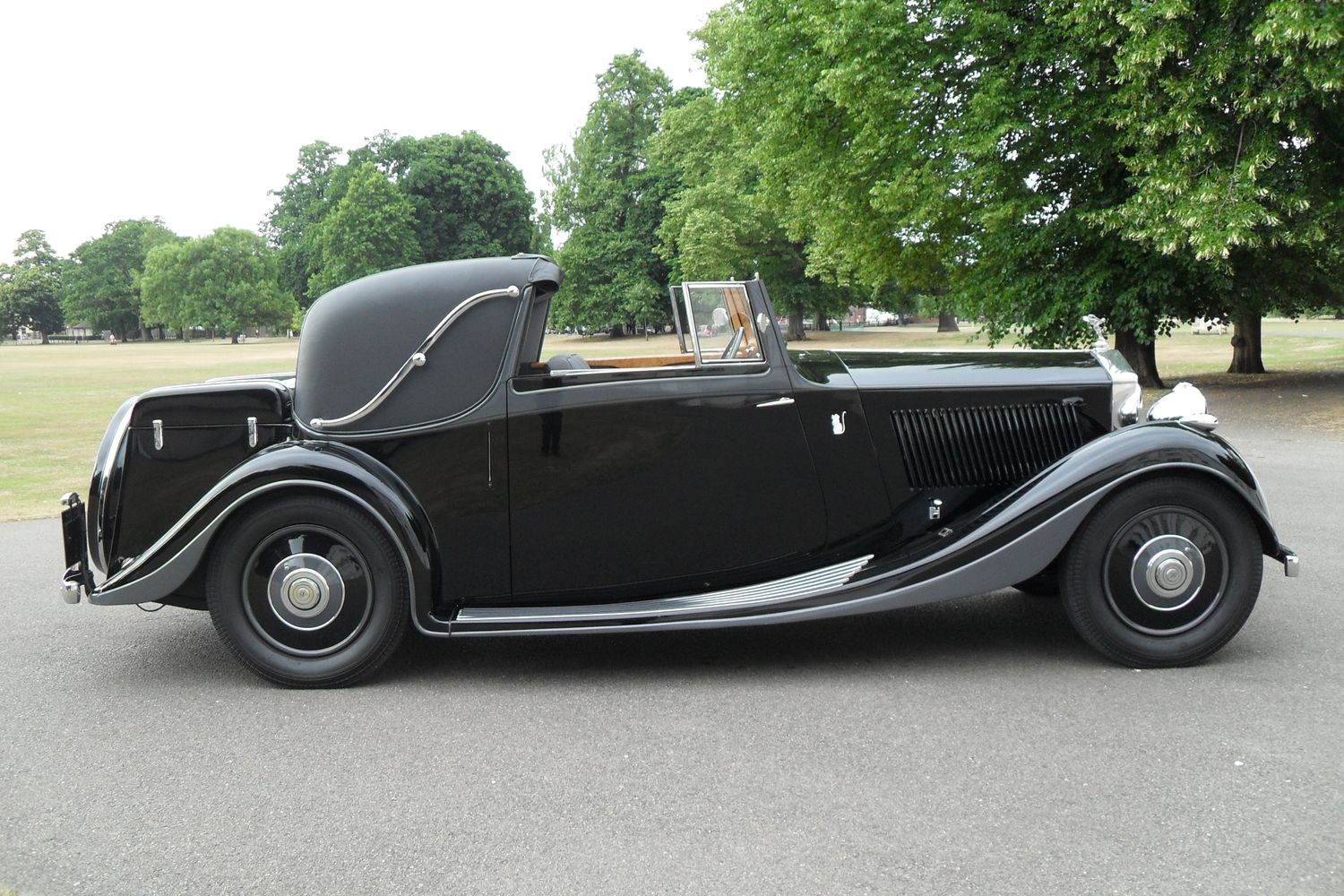 1937 Rolls-Royce 25/30 by Gurney Nutting