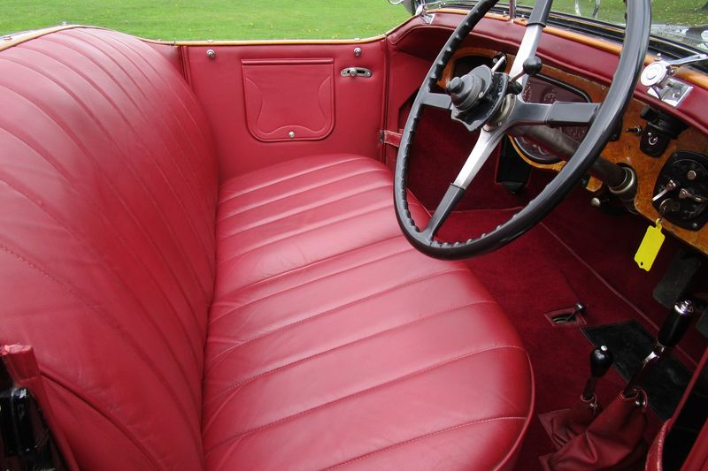 1931 Rolls-Royce Phantom II by Barker