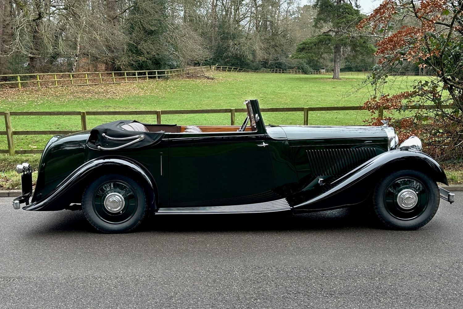 1936 Bentley 4 1/4 Litre by Hooper