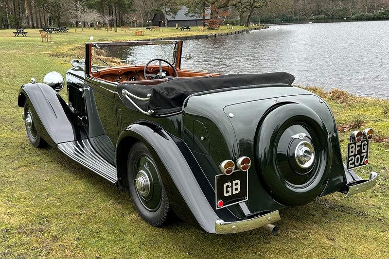 1936 Bentley 4 1/4 Litre by Hooper