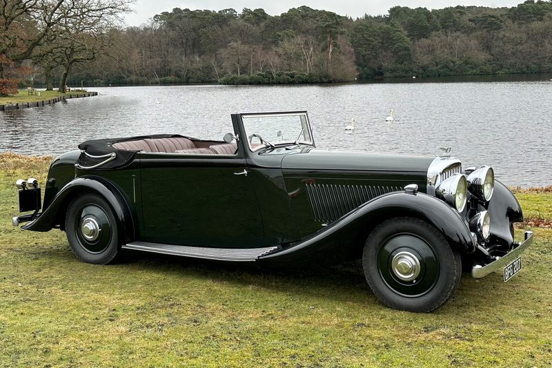 1936 Bentley 4 1/4 Litre by Hooper