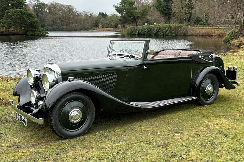 1936 Bentley 4 1/4 Litre by Hooper