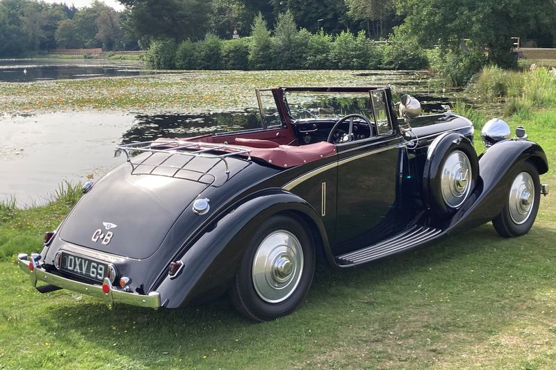 1937 Bentley 4 1/4 Litre by Hooper