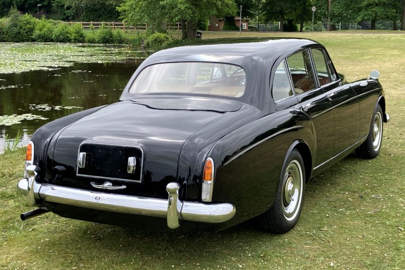 1960 Bentley S2 Continental by H.J.Mulliner (Left Hand Drive)