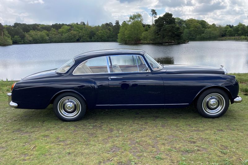 1962 Bentley S2 Continental by H.J.Mulliner