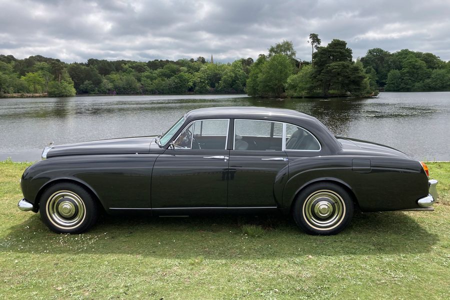 1962 Bentley S3 Continental
by Mulliner/Park Ward