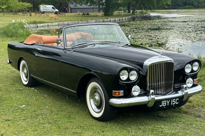 1965 Bentley S3 Continental by Mulliner/Park Ward