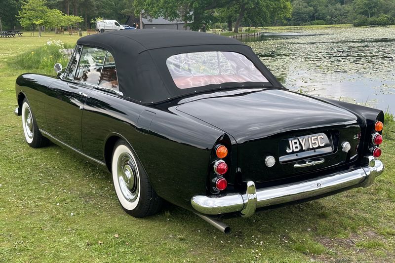 1965 Bentley S3 Continental by Mulliner/Park Ward