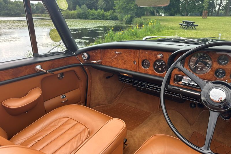 1965 Bentley S3 Continental by Mulliner/Park Ward