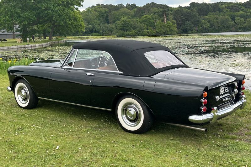 1965 Bentley S3 Continental by Mulliner/Park Ward