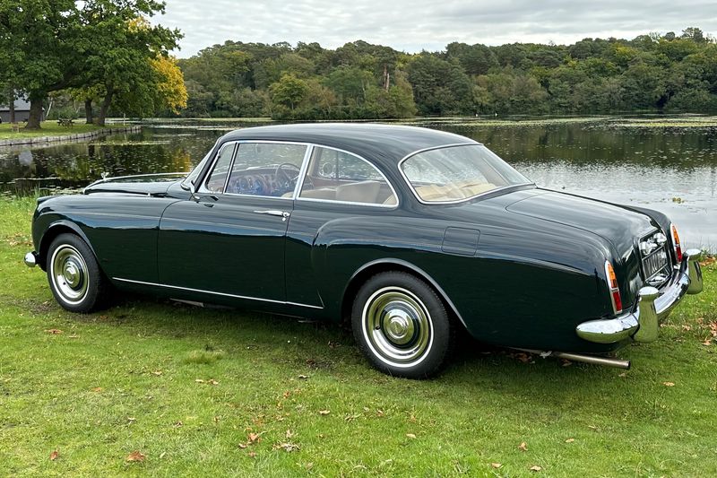 1960 Bentley S2 Continental by H.J.Mulliner