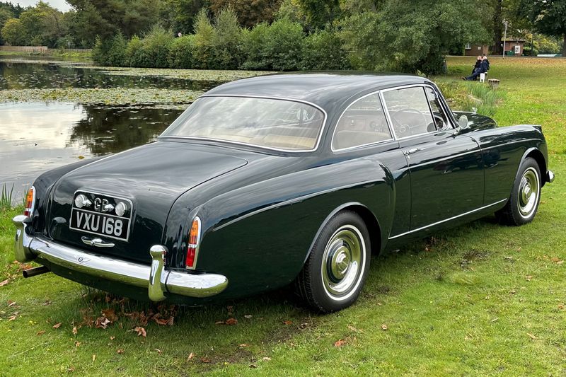 1960 Bentley S2 Continental by H.J.Mulliner