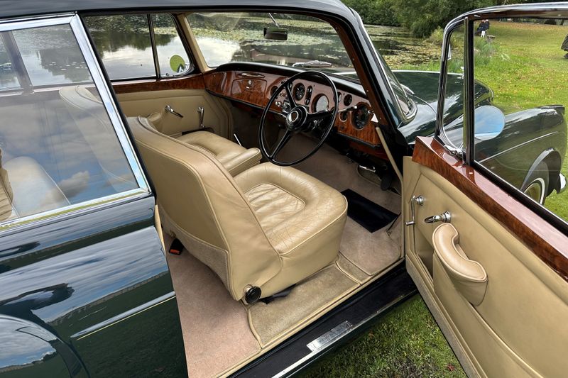 1960 Bentley S2 Continental by H.J.Mulliner