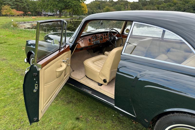 1960 Bentley S2 Continental by H.J.Mulliner