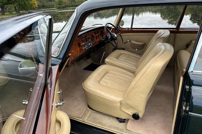 1960 Bentley S2 Continental by H.J.Mulliner