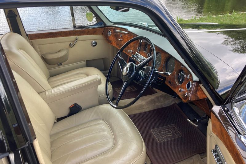 1965 Rolls-Royce Silver Cloud III by Mulliner/Park Ward