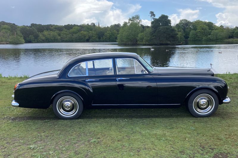 1965 Rolls-Royce Silver Cloud III by Mulliner/Park Ward