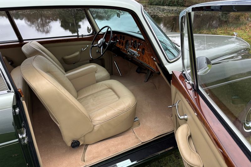 1961 Bentley S2 Continental by H.J.Mulliner (Left Hand Drive)