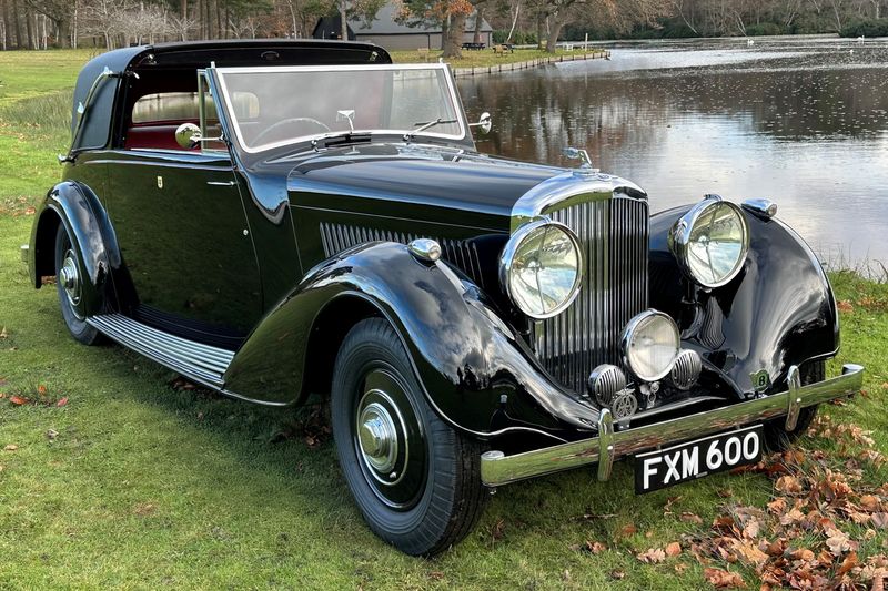 1939 Bentley 4 1/4 Litre Overdrive by Thrupp & Maberly