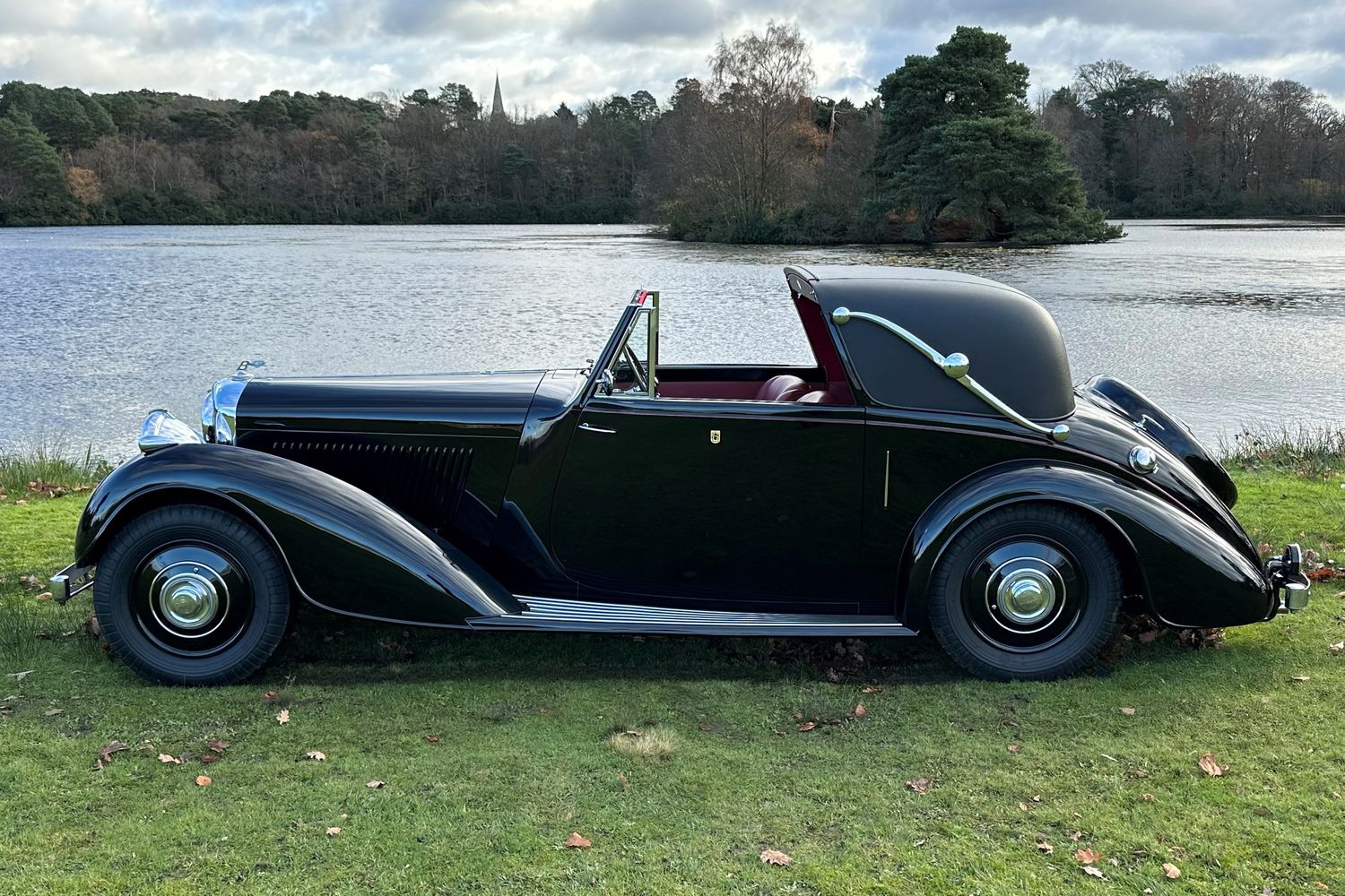 1939 Bentley 4 1/4 Litre Overdrive by Thrupp & Maberly