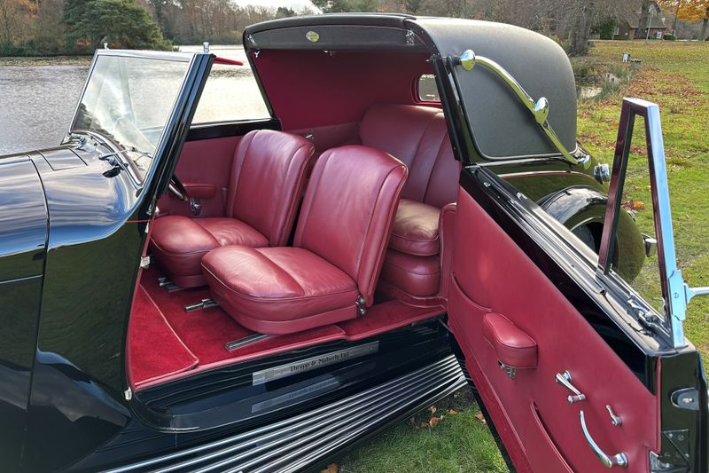 1939 Bentley 4 1/4 Litre Overdrive by Thrupp & Maberly