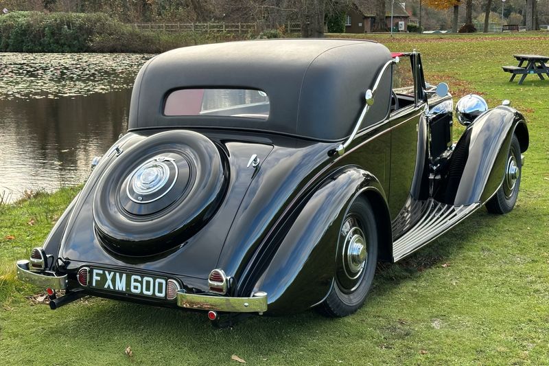 1939 Bentley 4 1/4 Litre Overdrive by Thrupp & Maberly