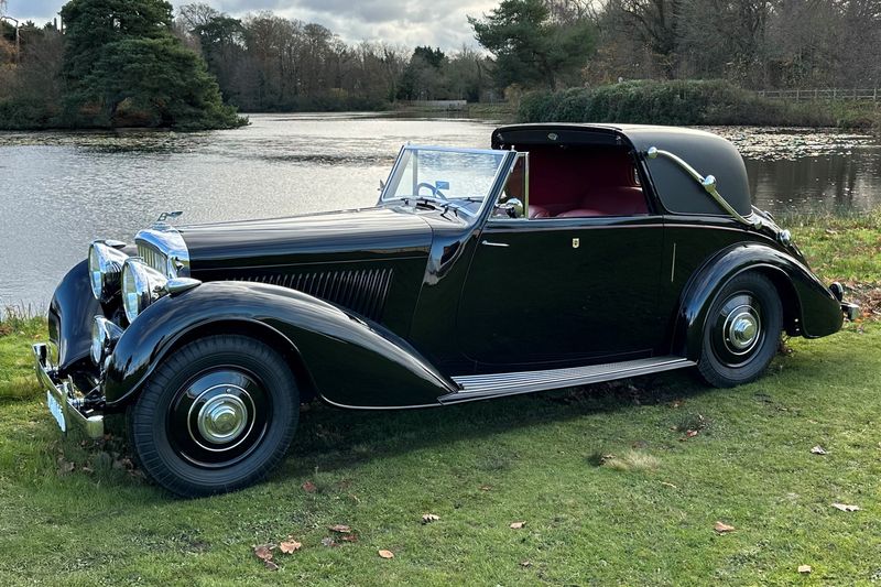 1939 Bentley 4 1/4 Litre Overdrive by Thrupp & Maberly