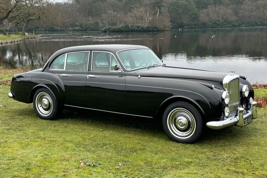 1959 Bentley S1 Continental
by H.J.Mulliner (Left Hand Drive)