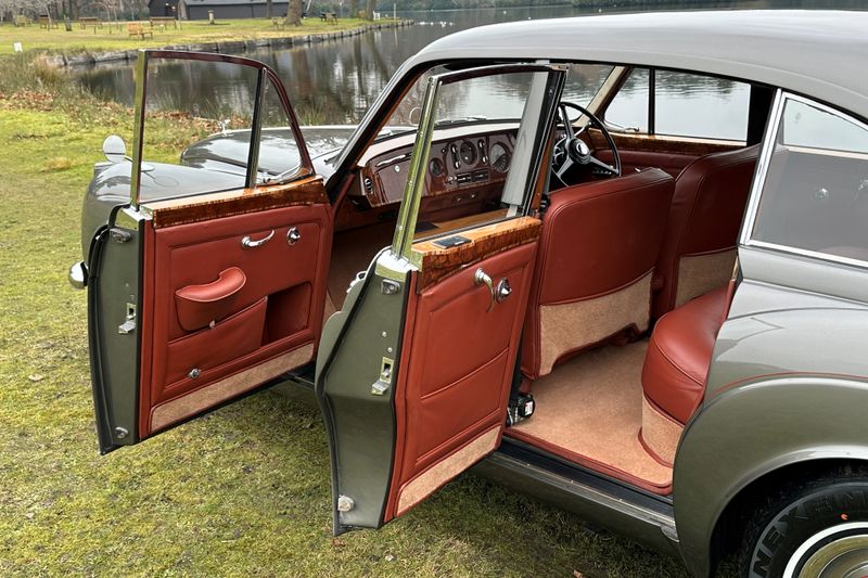 1961 Bentley S2 Continental by H.J.Mulliner