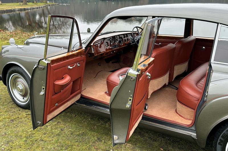 1961 Bentley S2 Continental by H.J.Mulliner