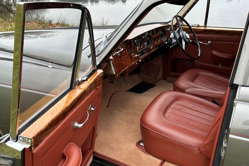 1961 Bentley S2 Continental by H.J.Mulliner