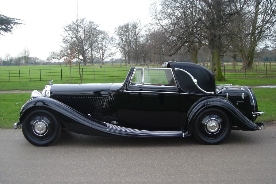 1938 Bentley 4 1/4 Litre
by Erdmann & Rossi