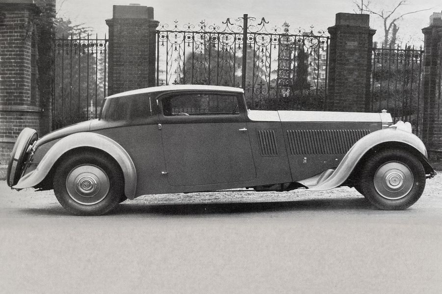 1933 Rolls-Royce Phantom II Continental
by Freestone & Webb