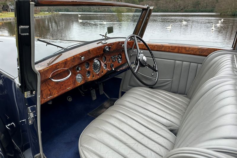 1936 Rolls-Royce Phantom III by Freestone & Webb