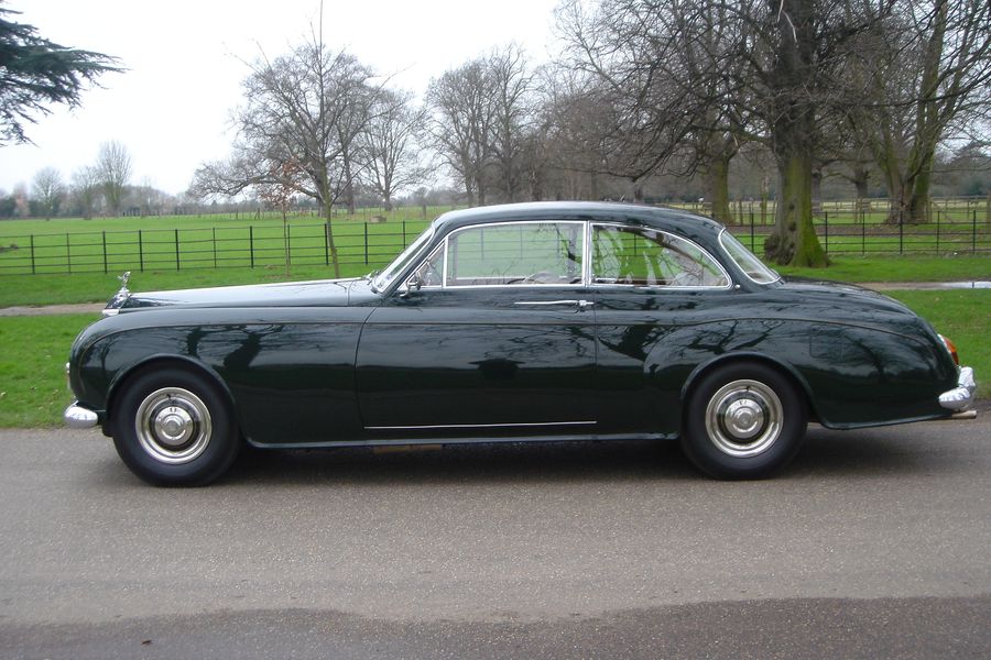 1965 Rolls-Royce Silver Cloud III
by James Young