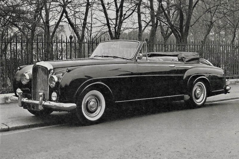 Frank Dale Bentley S1 & S1 Continental Model Guide