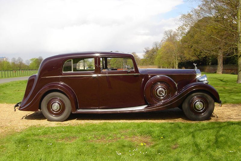 Frank Dale Rolls-Royce Phantom III Model Guide