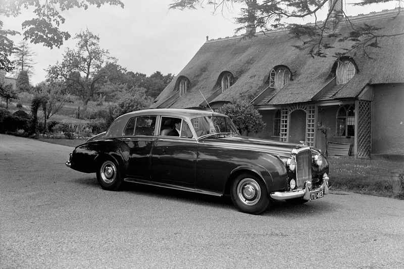 Frank Dale Rolls-Royce Silver Cloud I Model Guide