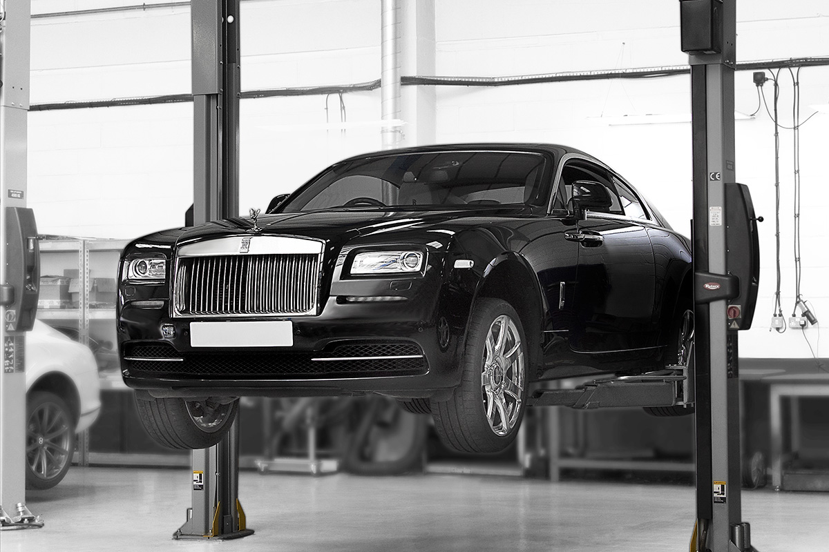 Modern Bentley and Rolls Royce Servicing